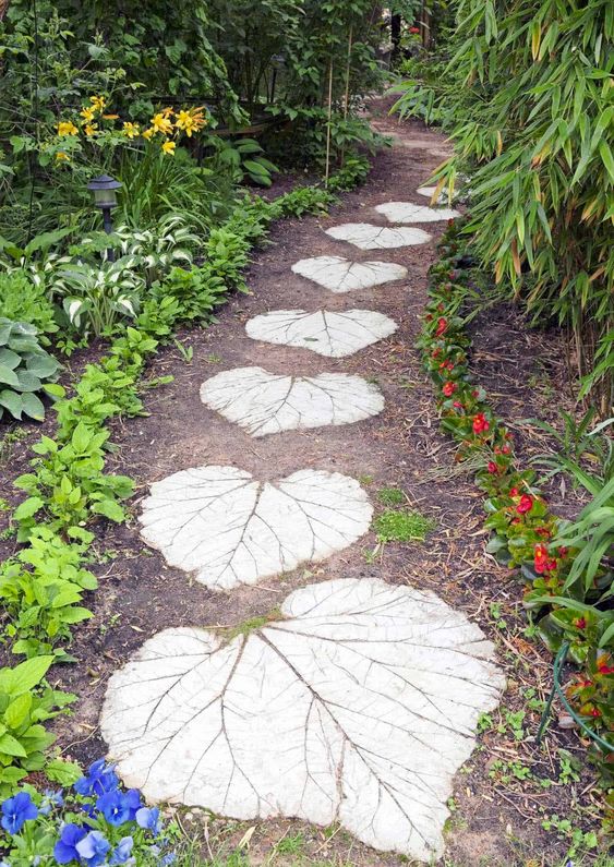 Effective Exterior Footpath Design Ideas